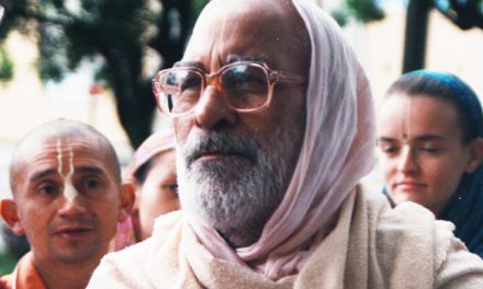 Šrilos Gurudevo prisiminimai apie Šrilą Narajaną Gosvamį Maharadžą